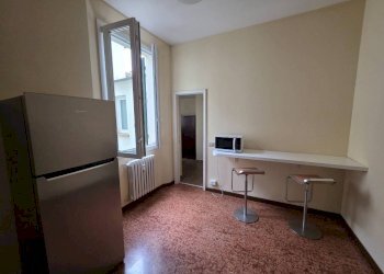 Camera da letto - Trilocale via Goito, Bologna (zona Centro Storico) - foto 5