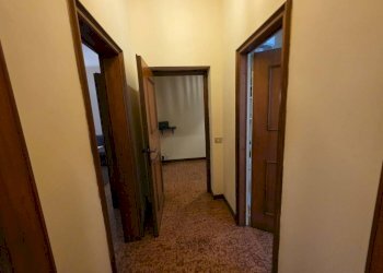 Corridoio - Trilocale via Goito, Bologna (zona Centro Storico) - foto 17