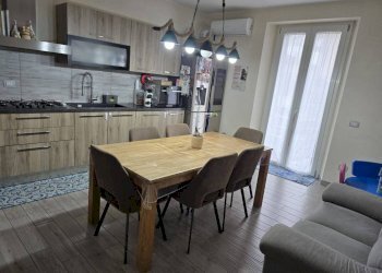 Cucina - Villa via Brioni, 5, Varese (neighborhood San Fermo) - photo 2