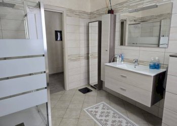 Bagno - Villa via Brioni, 5, Varese (zona San Fermo) - foto 13