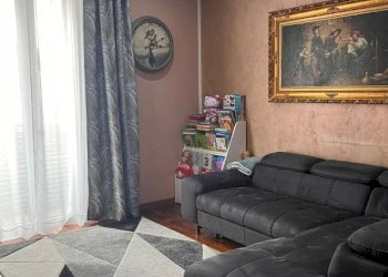 Salone - Villa via Brioni, 5, Varese (zona San Fermo) - foto 17