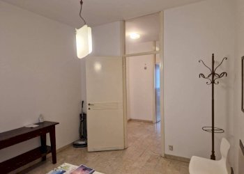 Camera da letto - Trilocale via Speri della Chiesa Jemoli, 10, Varese - foto 6