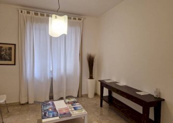 Camera da letto - Trilocale via Speri della Chiesa Jemoli, 10, Varese - foto 10