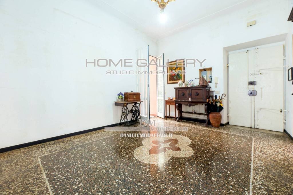 Ingresso - Quadrilocale via Oberto Cancelliere, 8, Genova (zona Castelletto) - foto 3