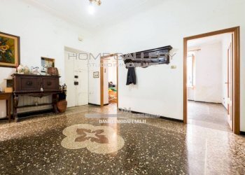 Ingresso - Quadrilocale via Oberto Cancelliere, 8, Genova (zona Castelletto) - foto 2