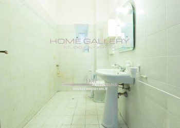 Bagno - Quadrilocale via Oberto Cancelliere, 8, Genova (zona Castelletto) - foto 15