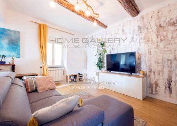 Salone - Trilocale vico Pellegro Maruffo, 2, Genova (zona Voltri) - foto 9