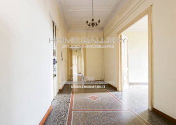 Disimpegno - Appartamento corso Monte Grappa, Genova (zona San Fruttuoso) - foto 6