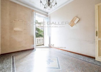 Camera da letto - Appartamento corso Monte Grappa, Genova (zona San Fruttuoso) - foto 16