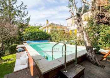 Piscina - Villa via Bolzano, frazione Quinto Al Mare, Genova - foto 1