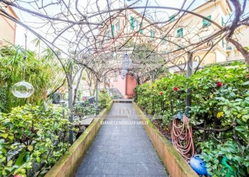 Giardino - Villa via Bolzano, frazione Quinto Al Mare, Genova - foto 40