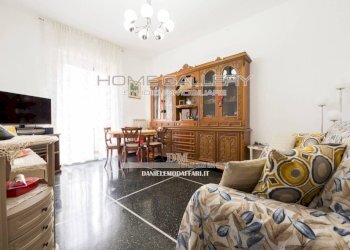 Soggiorno - Trilocale via Vesuvio, Genova (zona Oregina) - foto 2