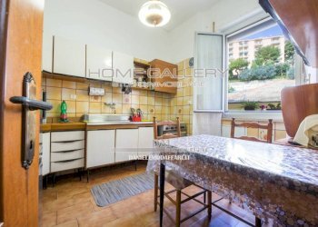 Cucina - Trilocale via Vesuvio, Genova (zona Oregina) - foto 5