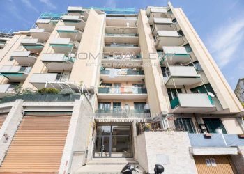 Facciata - Trilocale via Vesuvio, Genova (zona Oregina) - foto 15