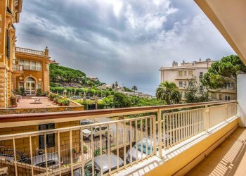 Balcone - Appartamento viale Nazario Sauro, Genova (zona Albaro) - foto 10