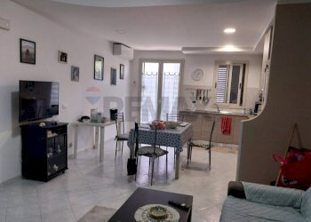 Sala da pranzo - Apartment via Magenta angolo via Pertini
 
84, Pozzallo - photo 2