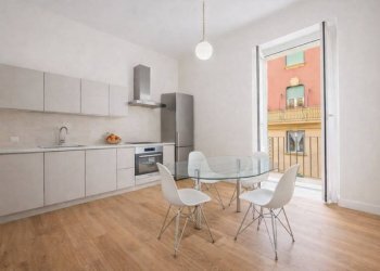 Cucina - Appartamento via Antonio Crocco, Genova (zona Castelletto) - foto 2