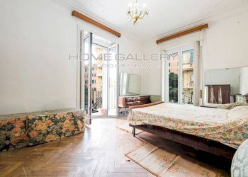 Camera da letto - Appartamento via Antonio Crocco, Genova (zona Castelletto) - foto 23