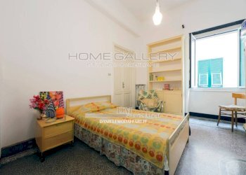 Camera da letto - Appartamento via Antonio Crocco, Genova (zona Castelletto) - foto 32