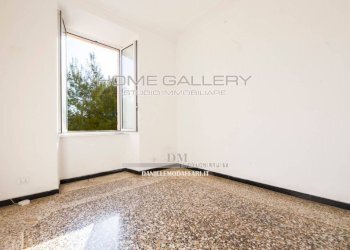 Camera da letto - Apartment Spianata di Castelletto, Genova (neighborhood Castelletto) - photo 13