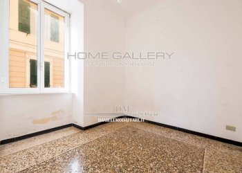 Camera da letto - Appartamento Spianata di Castelletto, Genova (zona Castelletto) - foto 8