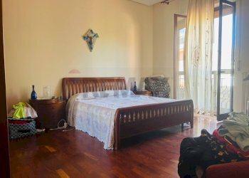 Camera / camera da letto - Casa semi indipendente via marzabotto
 
68, Ragusa - foto 20