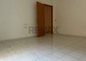 Stanza vuota - Trilocale via marzabotto
 
68, Ragusa - foto 8