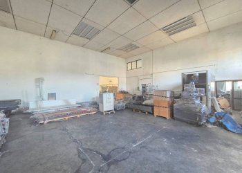 Magazzino - Shed via Giovanni Amendola, Signa - photo 9