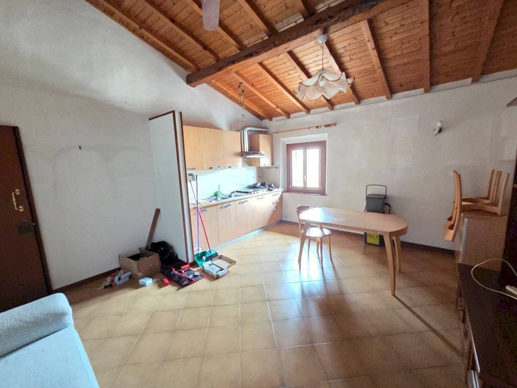 Cucina - Bilocale via Giuseppe Giusti, Vinci - foto 2