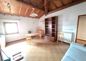 Salone - Bilocale via Giuseppe Giusti, Vinci - foto 1