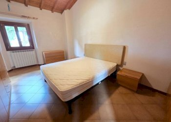 Camera da letto - Bilocale via Giuseppe Giusti, Vinci - foto 12