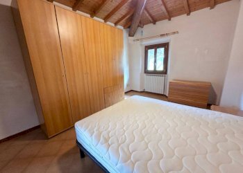 Camera da letto - Bilocale viale Ivo Montagni, Capraia e Limite - foto 13