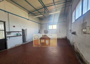 Interno non residenziale - Capannone via Pistoiese, Campi Bisenzio - foto 2