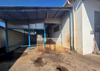 Interno non residenziale - Capannone via Pistoiese, Campi Bisenzio - foto 17