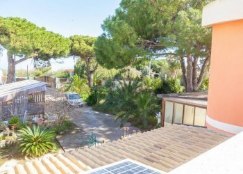 Giardino - Villa Via Strada per Vittoria
 
50, Vittoria - foto 9