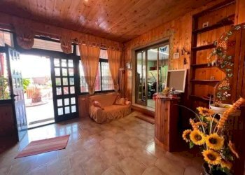 Ricezione / Lobby - Villa Via Strada per Vittoria
 
50, Vittoria - foto 11