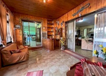 Ricezione / Lobby - Villa Via Strada per Vittoria
 
50, Vittoria - foto 12