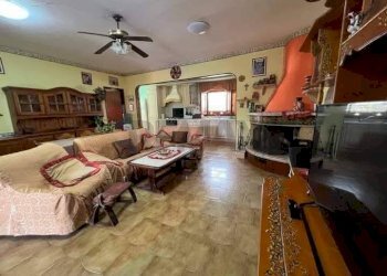 Soggiorno - Villa Via Strada per Vittoria
 
50, Vittoria - foto 13