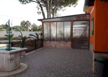 Terrazza - Villa Via Strada per Vittoria
 
50, Vittoria - foto 23