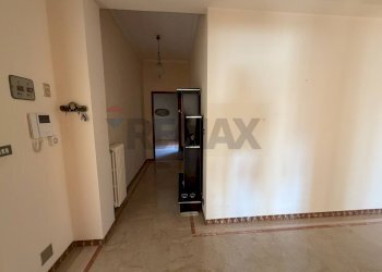 Hall / corridoio - Appartamento via Plebiscito
 
14, Ragusa - foto 21