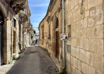 Edificio all\'aperto - Casa indipendente Via Guerrazzi
 
9, Modica - foto 19