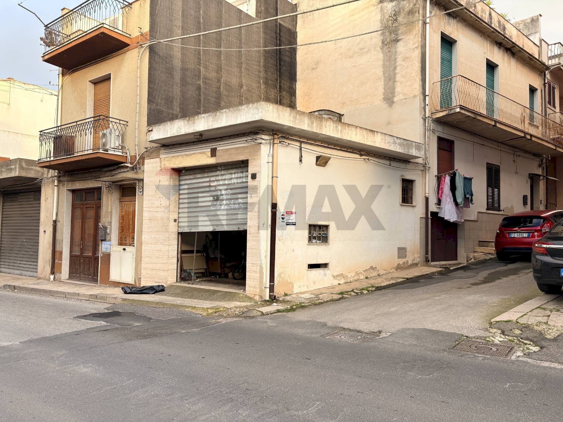 Edificio all\'aperto - Box Via Garibaldi
 
52, Comiso - photo 3