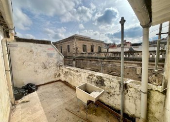 Terrazza - Quadrilocale Via G.Leopardi
 
5, Lentini - foto 8