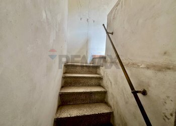 Scale - Quadrilocale Via G.Leopardi
 
5, Lentini - foto 10