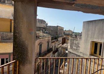 Balcone - Casa indipendente Corso Regina Elena
 
55, Modica - foto 10