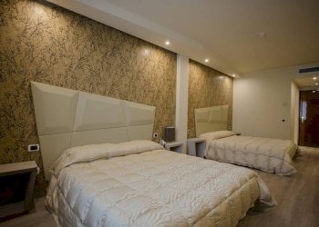 Camera da letto - Hotel Aosta - foto 3