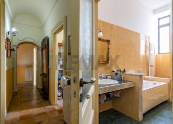 Bagno - Independent house Via Ronco Paganini
 
9, Ispica - photo 39