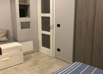 Camera da letto - Bilocale via Monte Rosa, 166, Torino (zona Regio Parco) - foto 7