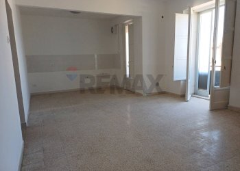 Stanza vuota - Appartamento C/so Kennedy
 
63, Chiaramonte Gulfi - foto 6