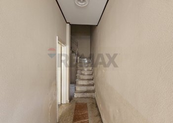 Scale - Casa indipendente via Paolo Leni Spadafora
 
38, Ragusa - foto 7